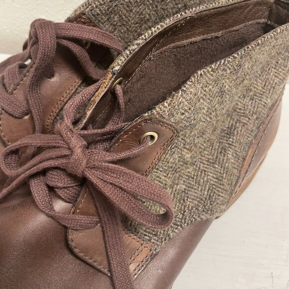 UGG Boots Men\'s Size 11 1/2 Leather and Wool Tweed Lace Up main image 4